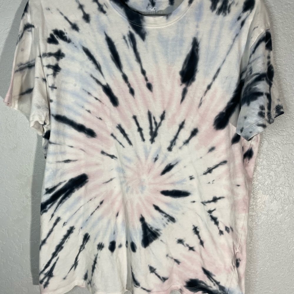 Tie-dye shirt